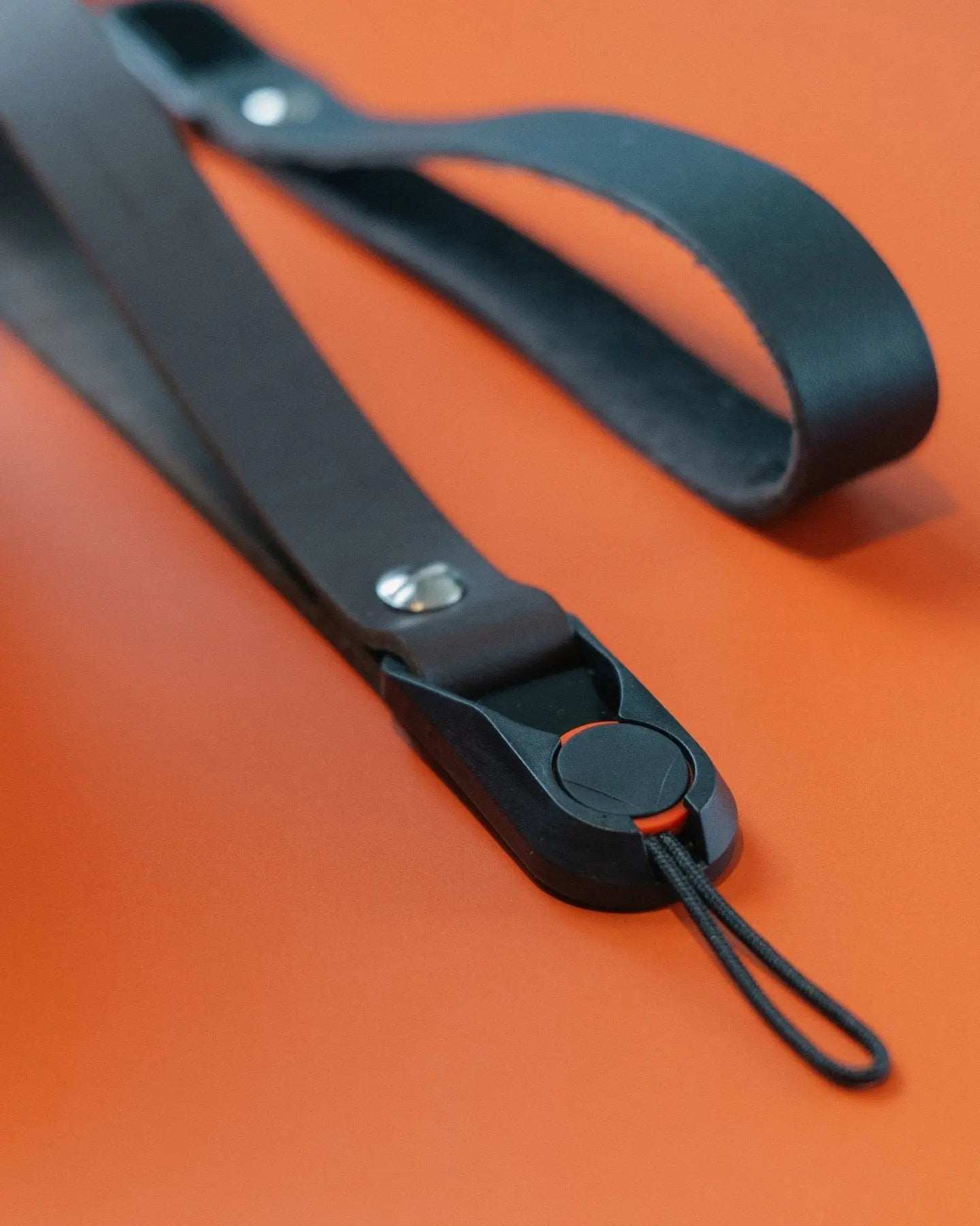 Bundle - 2x Kurze Leder Quick Release Handschlaufe Kameragurt - strapnstyles