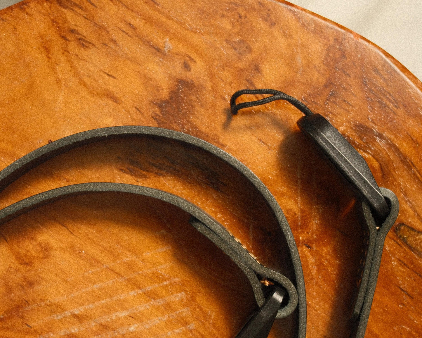 Premium Quick Release Leather Strap - Genähter Vintage Kameragurt aus Leder, Kameragurt für Analoge und DSLR Kamera - Camera Strap