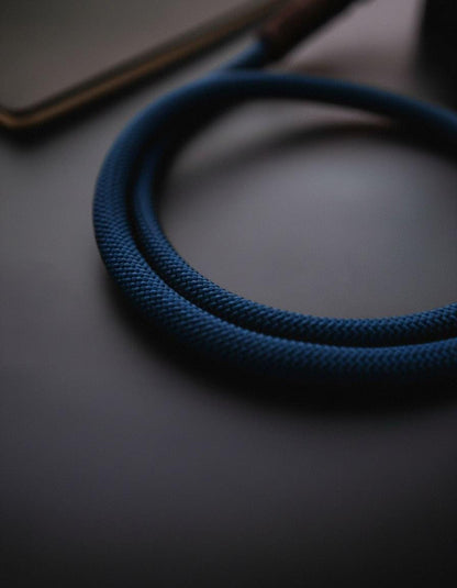 Kameraseil Quick Release Pro Seil und Leder in Navy Blau strapnstyles
