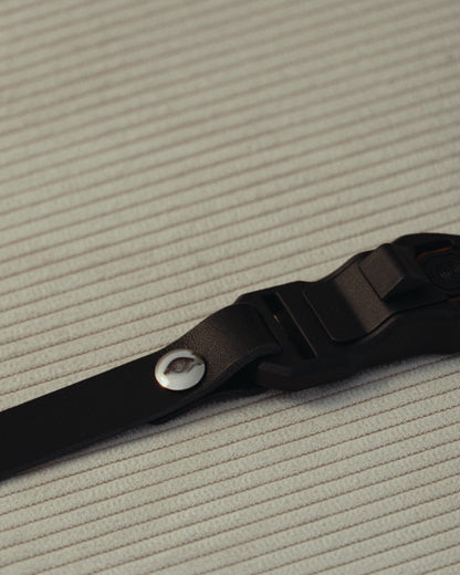 Leder Handschlaufe Quick Release Pro in Schwarz strapnstyles