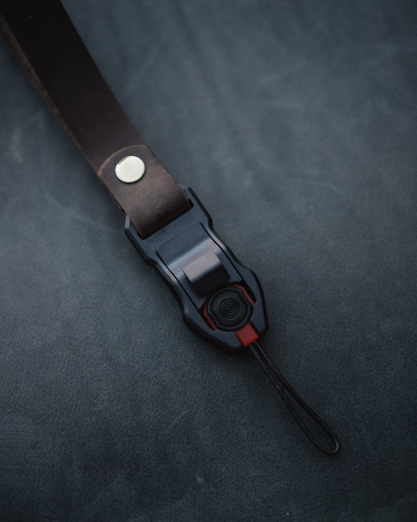 Kamera Handschlaufe Quick Release Pro – Magnetischer QR - Adapter | Strapnstyles - strapnstyles