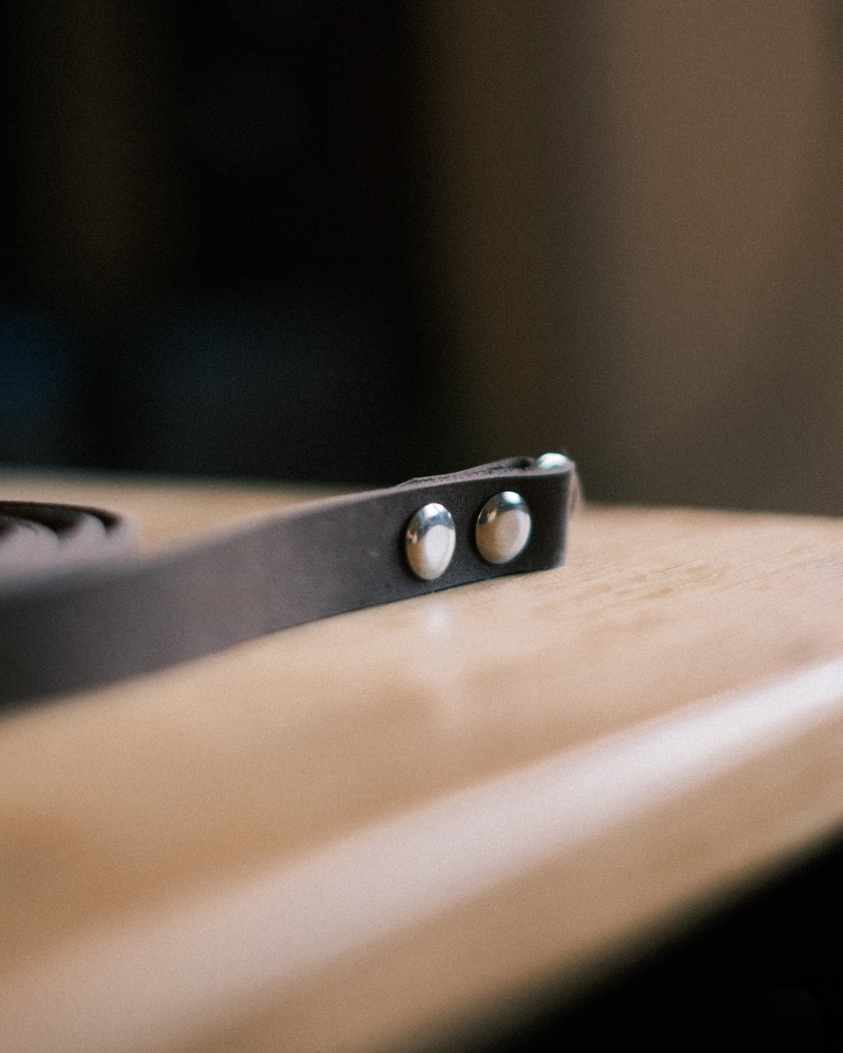 Kameragurt aus Leder doppelt gesichert | strapnstyles, Secure Vintage Leather Camera Strap - strapnstyles