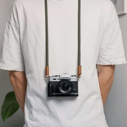 Kameraseil, Kameragurt in Grün für Analoge SLR und DSLR Kamera - Leder Camera Strap Kurz - strapnstyles