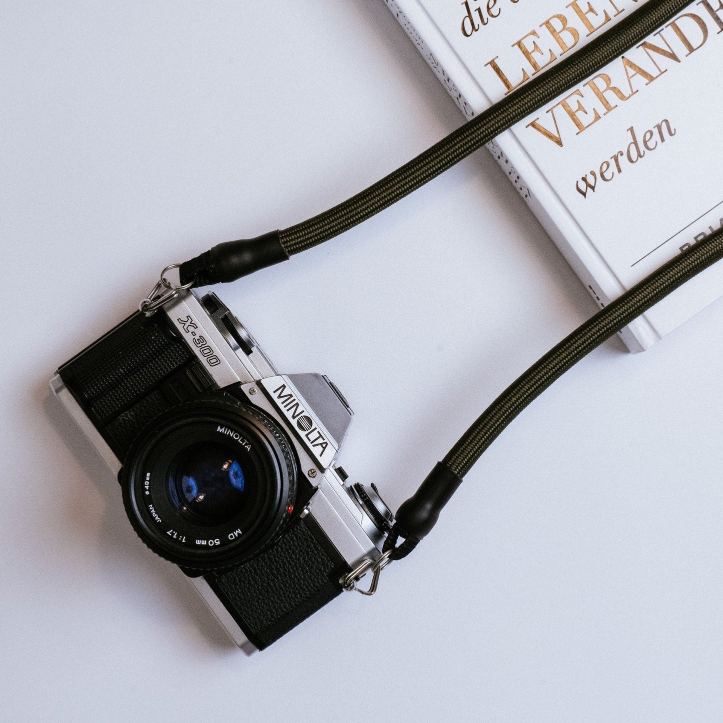 Kameraseil, Kameragurt in Schwarz und weiteren Farben für Analoge und DSLR Kamera - Vintage Camera Strap - strapnstyles