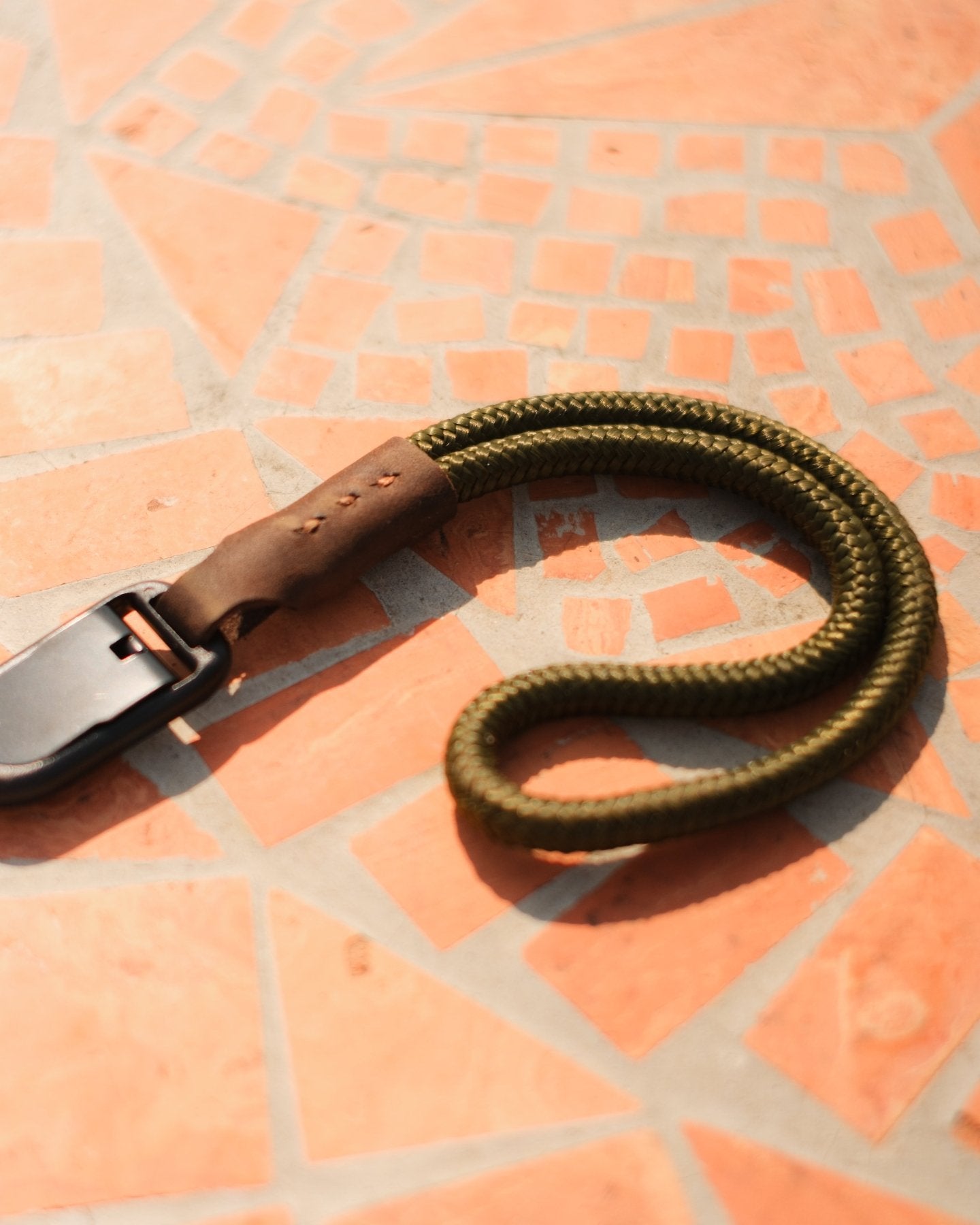 Kletterseil Kamera Handschlaufe mit Quick Release – Robuste Seilschlaufe für Outdoor Fotografie, Rope Wrist Strap in Grün & weiteren Farben - strapnstyles