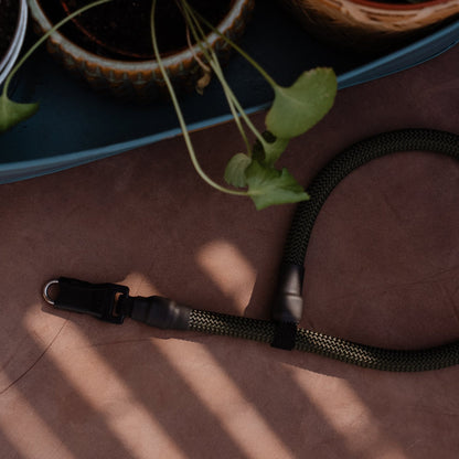 Kurzes Kameraseil, Kameragurt mit Quick Release für Analoge und DSLR Kamera - strapnstyles