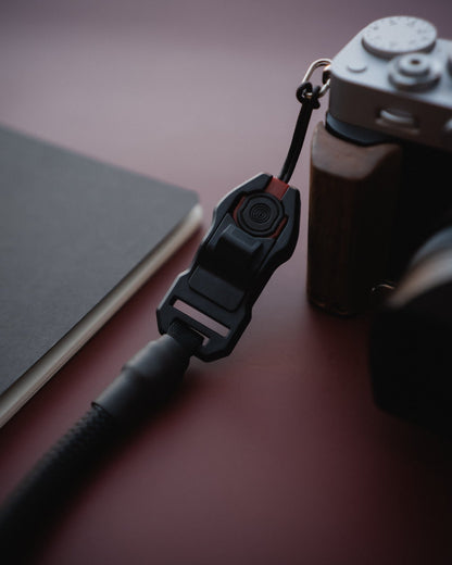 Kurzes Quick Release Kameraseil, Handschlaufe - Vintage Camera Strap - strapnstyles