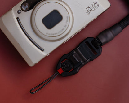 Kurzes Quick Release Kameraseil, Handschlaufe - Vintage Camera Strap - strapnstyles