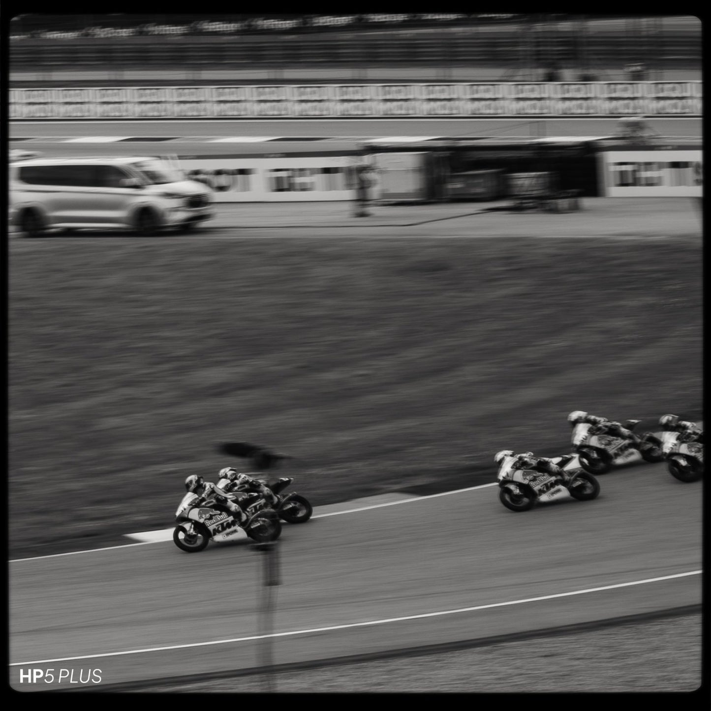 LOGRO "Digital Film Look V2" Analog Presets for Lightroom - strapnstyles