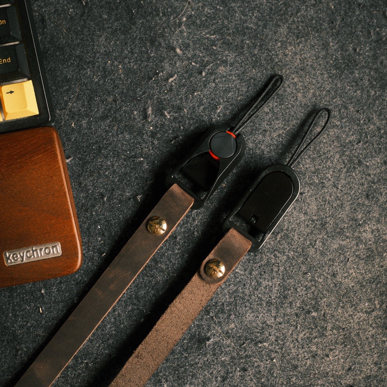 Quick Release Leather Strap - Dünner Vintage Kameragurt aus Leder - Camera Strap - strapnstyles