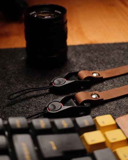 Quick Release Leather Strap - Dünner Vintage Kameragurt aus Leder in Braun, Kameragurt für Analoge und DSLR Kamera - Camera Strap - strapnstyles