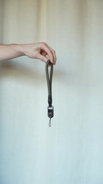 Handschlaufe aus grünem Kletterseil mit Quick Release, Second Hand Einzelstück